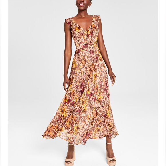 Floral Dress - Picture 1 of 6
